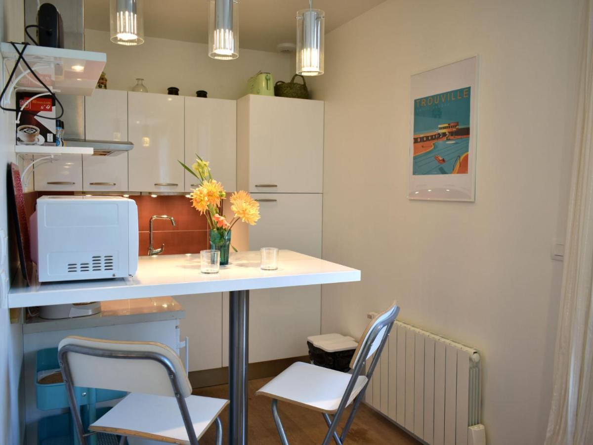 Apartment Les Roches By Interhome Трувиль-сюр-Мер Экстерьер фото